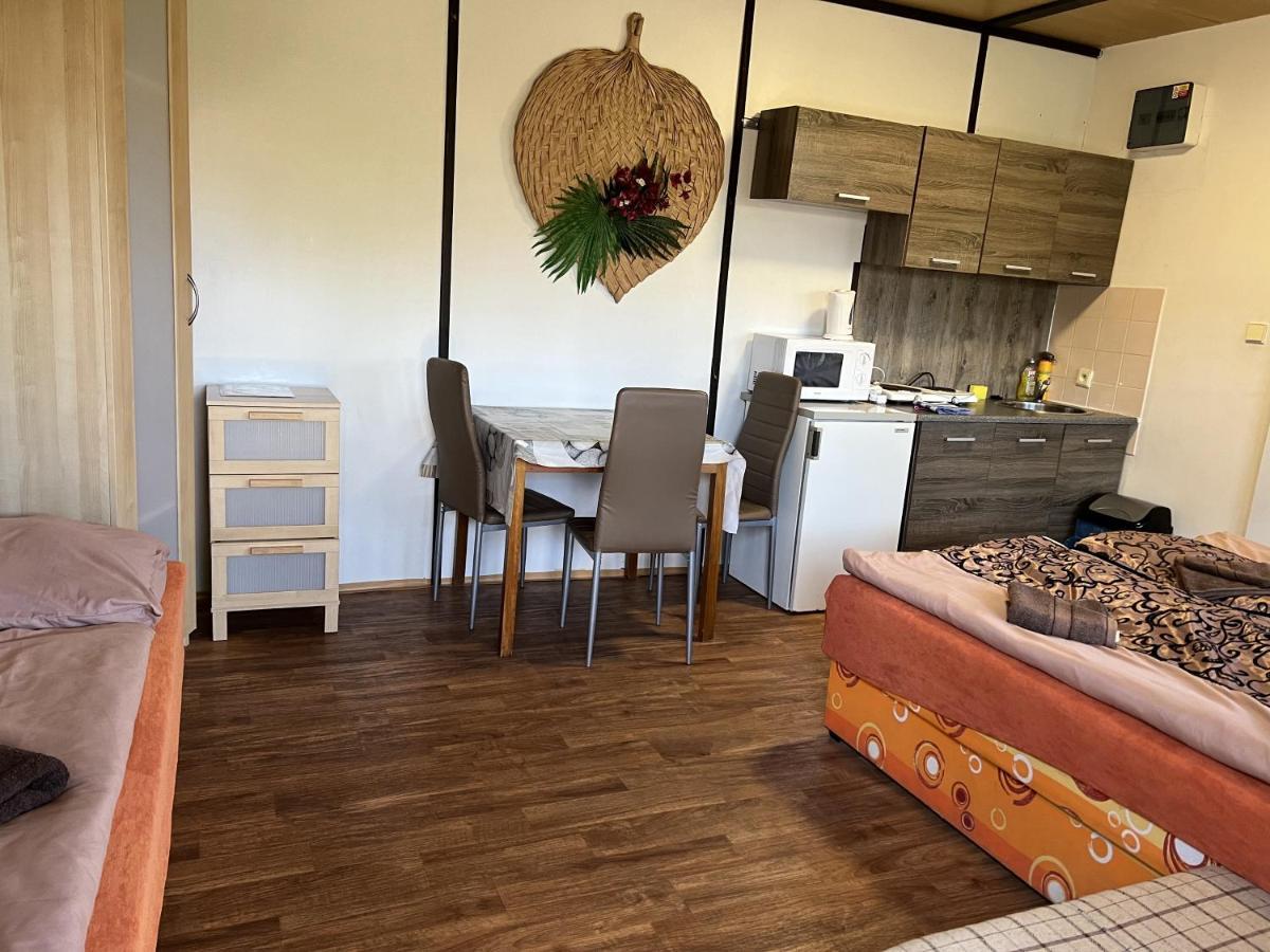 Areál Pauli Hotel Česká Skalice Kültér fotó